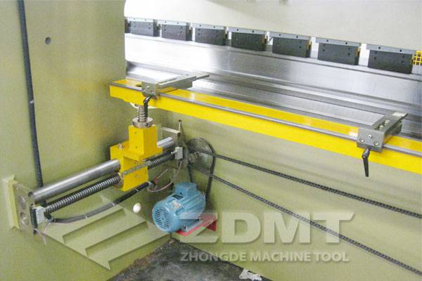 后挡料1.jpg 后挡料1.jpg